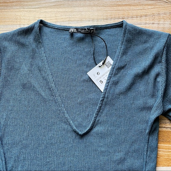 ZARA - Picture 5 of 6